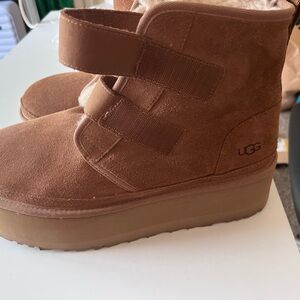 Ugg booties like new